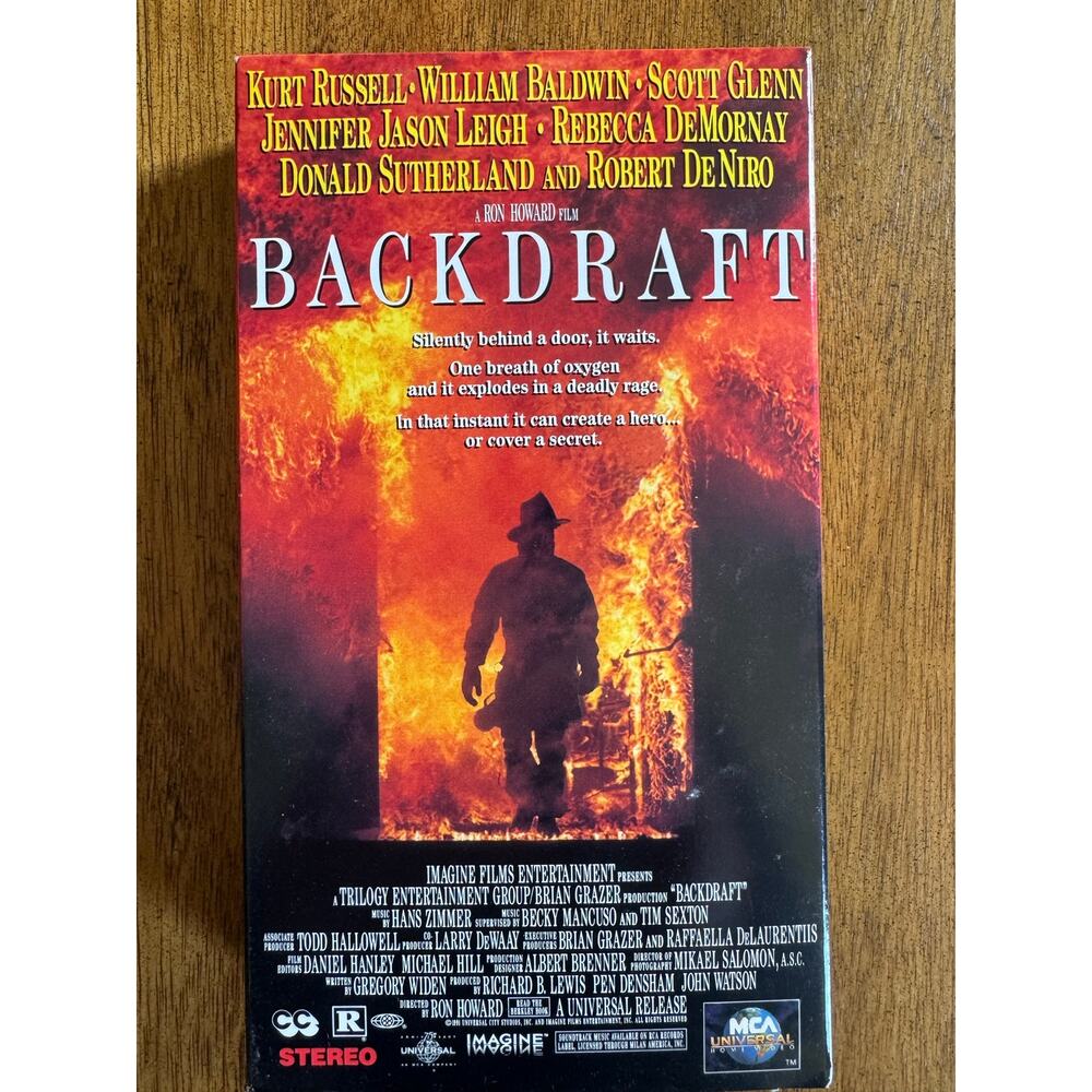 Backdraft VHS 1991 MCA Universal Kurt Russell De Niro Firefighter Movie